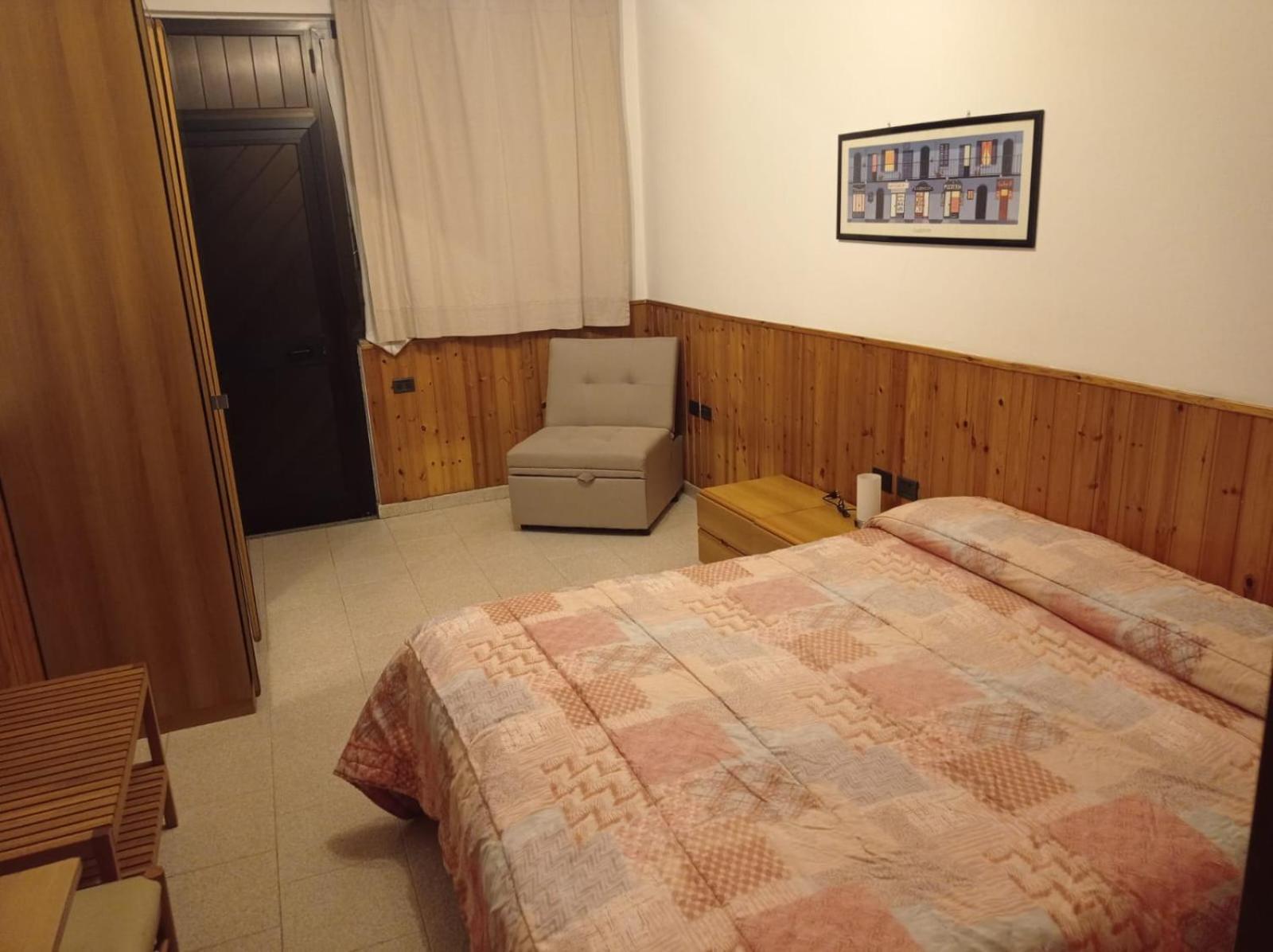 Albergo Brioschi 카포나고 외부 사진